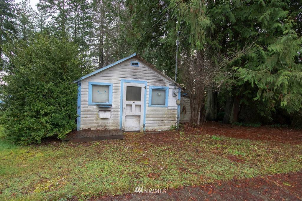 Poulsbo, WA 98370,20310 NE Cedar LN