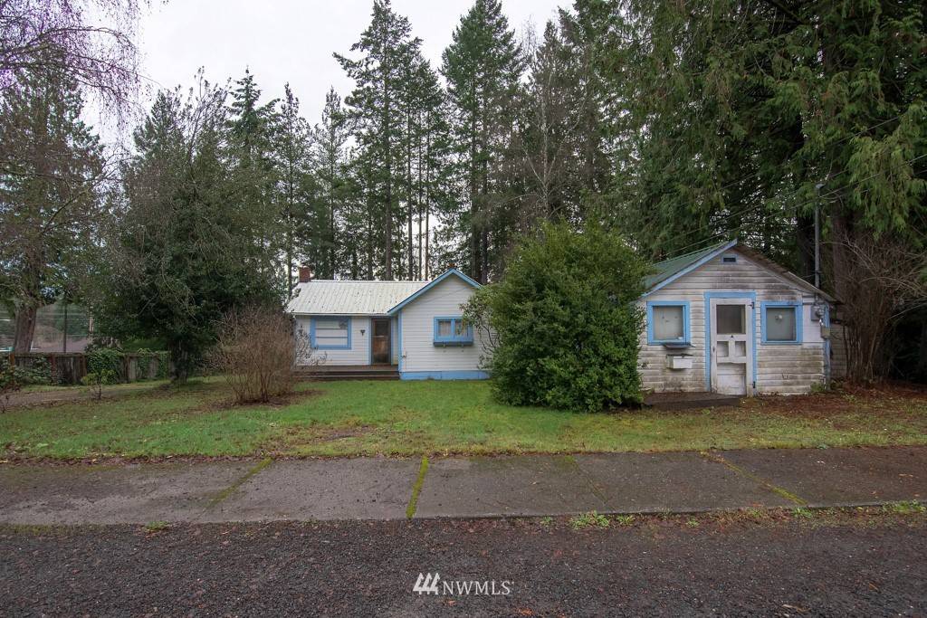 Poulsbo, WA 98370,20310 NE Cedar LN