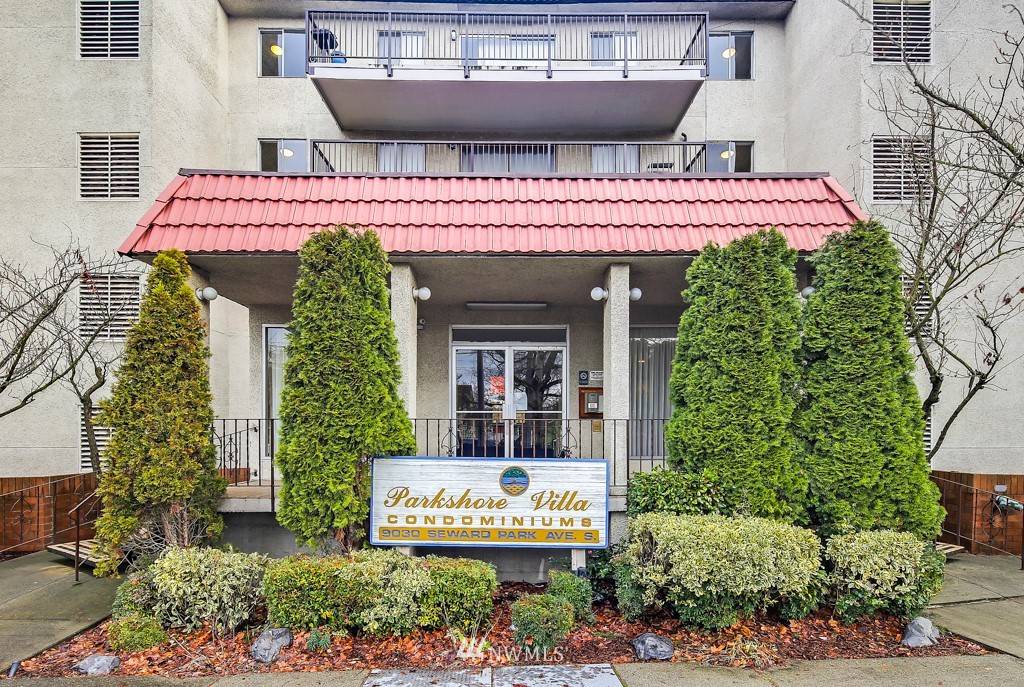 Seattle, WA 98118,9030 Seward Park AVE S #413