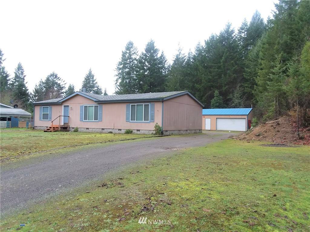 Belfair, WA 98528,391 NE Larson Lake RD