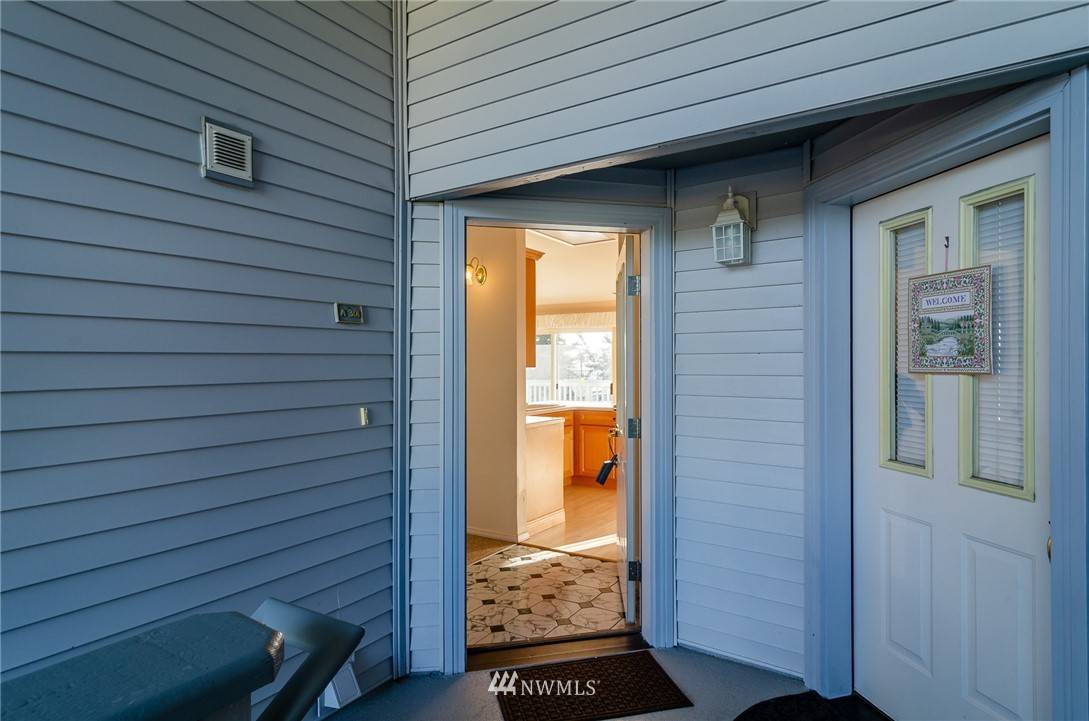 Anacortes, WA 98221,1510 Skyline WAY #301