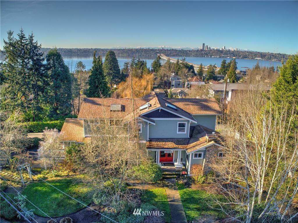 Mercer Island, WA 98040,2459 65th PL SE