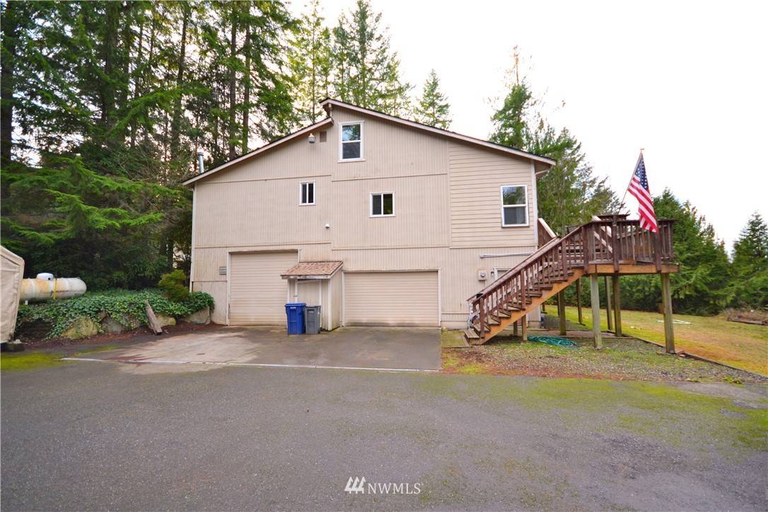 Bremerton, WA 98312,11182 Misty Woods LN NW