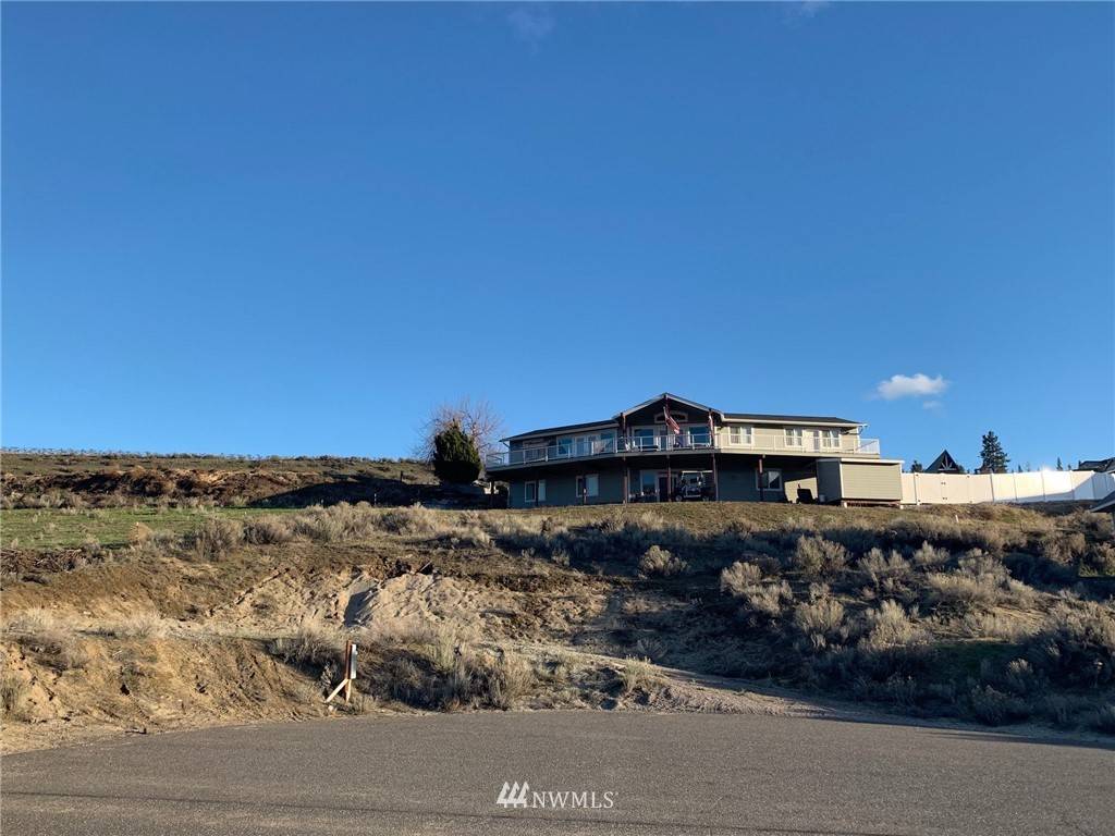 Orondo, WA 98843,280 E Marine View DR