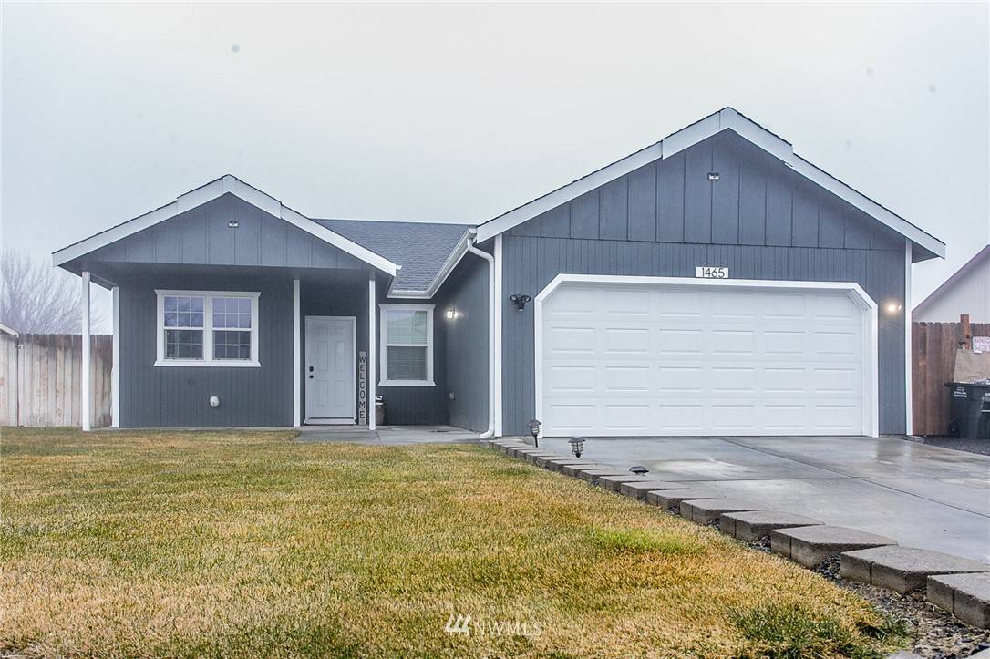 Moses Lake, WA 98837,1465 S Cougar DR