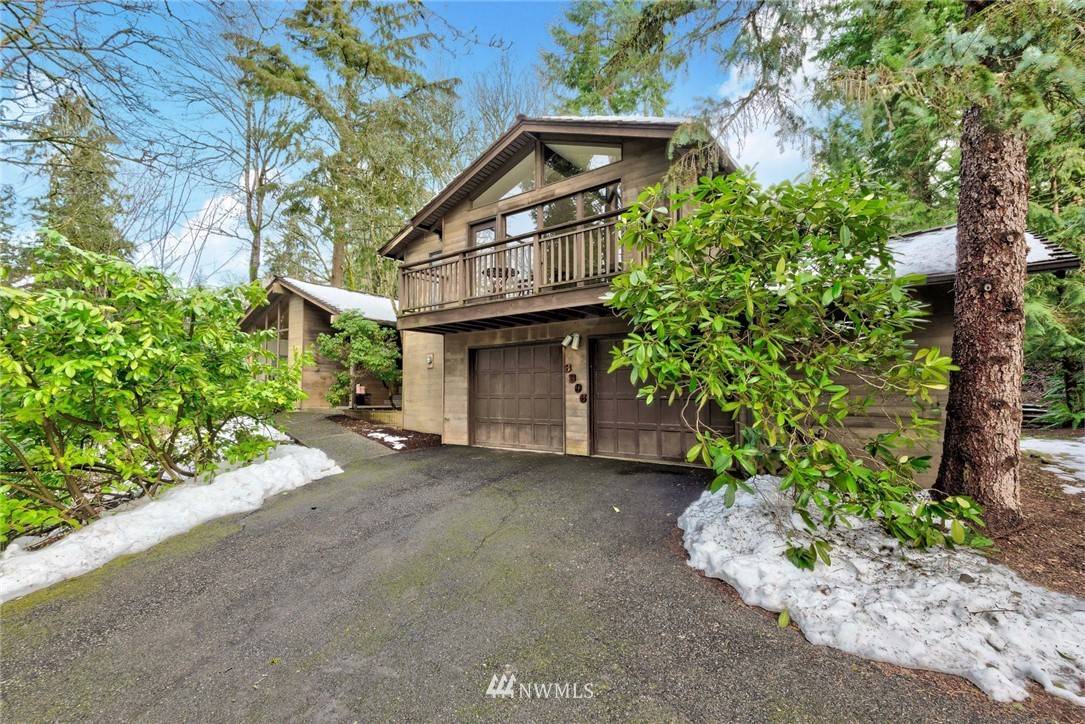 Mercer Island, WA 98040,8306 SE 57th ST