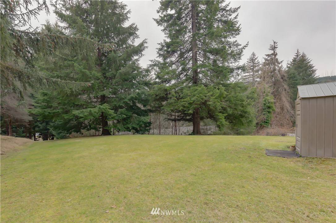 Longview, WA 98632,1972 Coal Creek RD