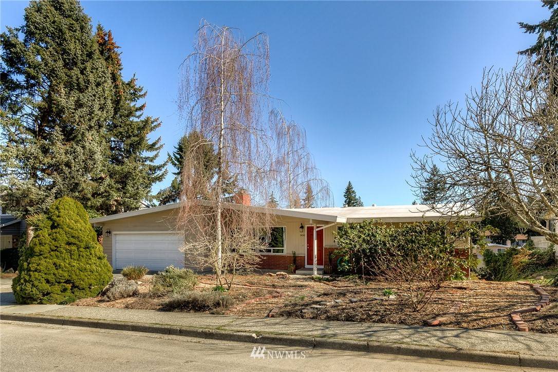 Bellevue, WA 98007,900 145th PL SE