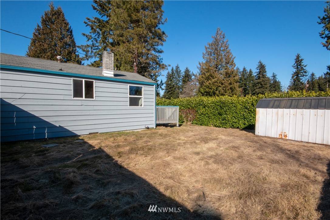 Edmonds, WA 98020,21705 96th AVE W