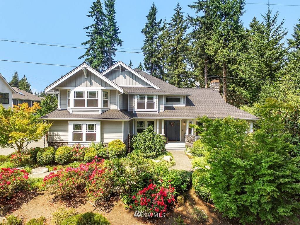 Bellevue, WA 98004,10806 SE 16th ST