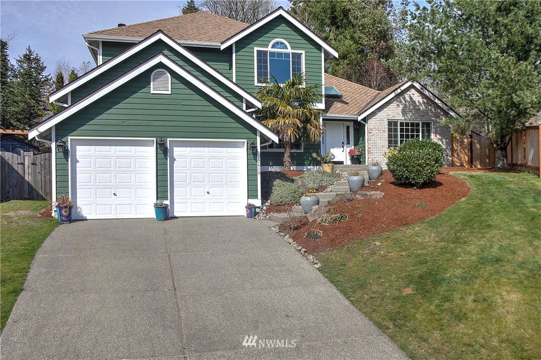 Newcastle, WA 98056,12610 SE 81st CT