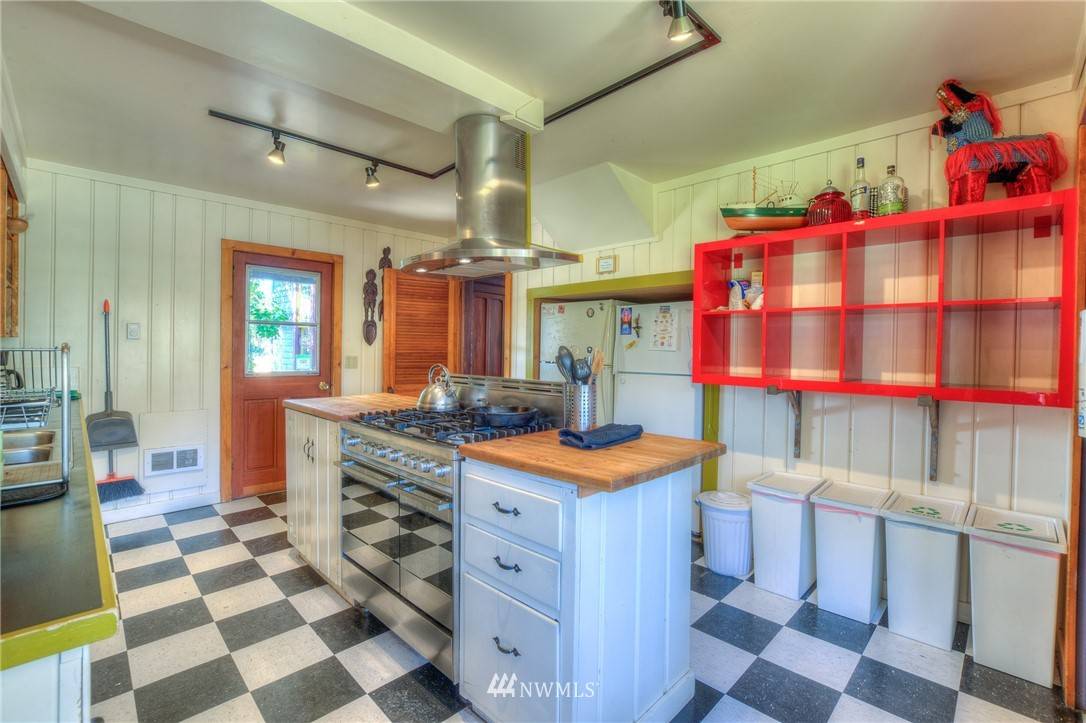 Orcas Island, WA 98245,1159 North Beach RD