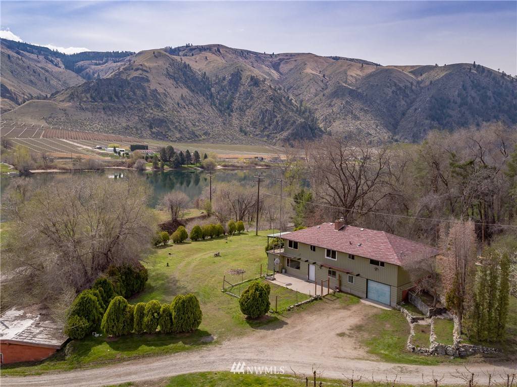 Chelan, WA 98816,509 Stayman Flats RD