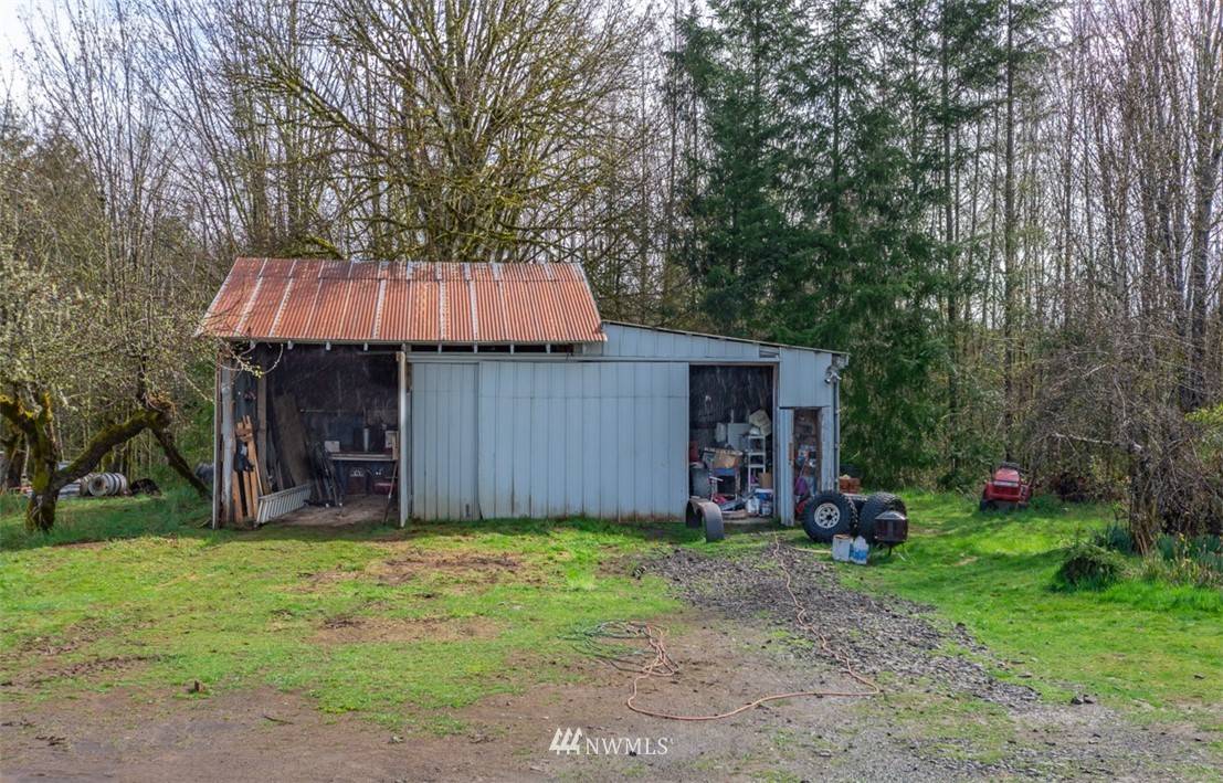 Chehalis, WA 98532,157 Holcomb RD