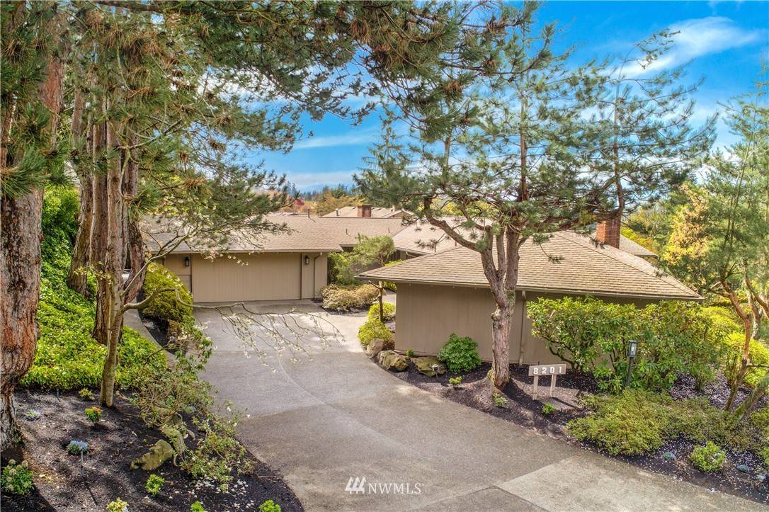 Mercer Island, WA 98040,8201 SE 62nd ST
