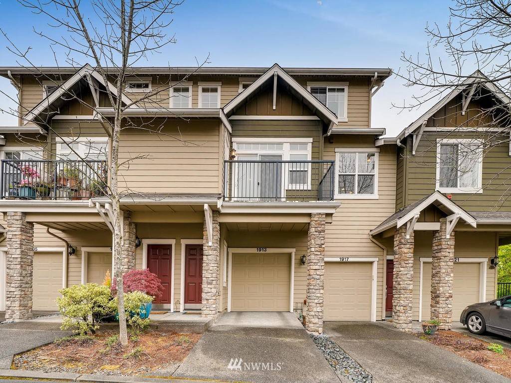 Issaquah, WA 98029,1913 16th LN NE