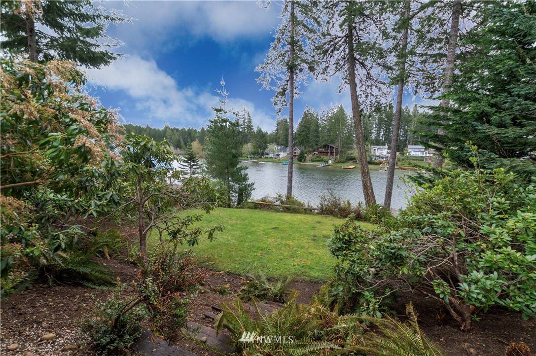 Grapeview, WA 98546,5580 E Mason Lake DR W