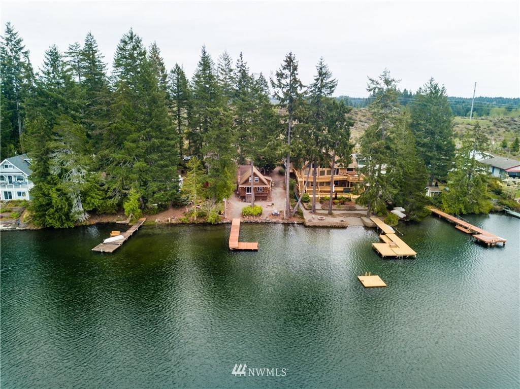 Grapeview, WA 98546,300 E Benson Lake DR