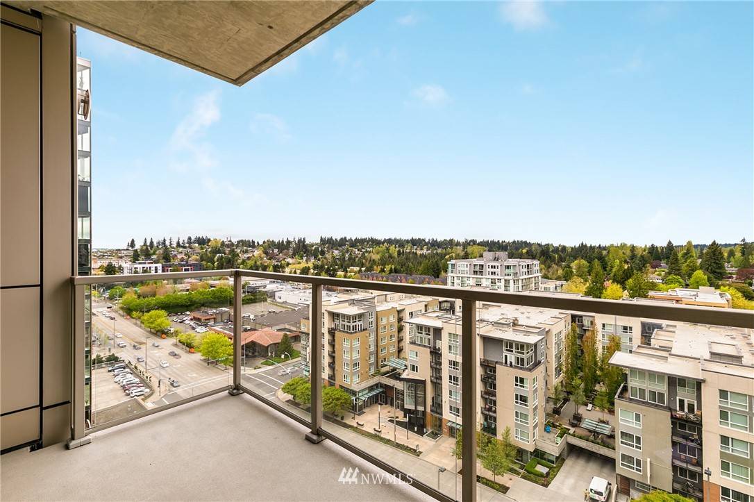 Bellevue, WA 98004,10650 NE 9th PL #1624