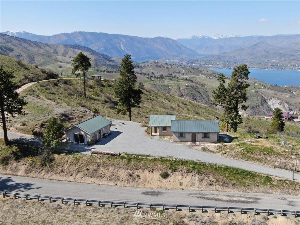 Chelan, WA 98816,500 Hawks Ridge RD