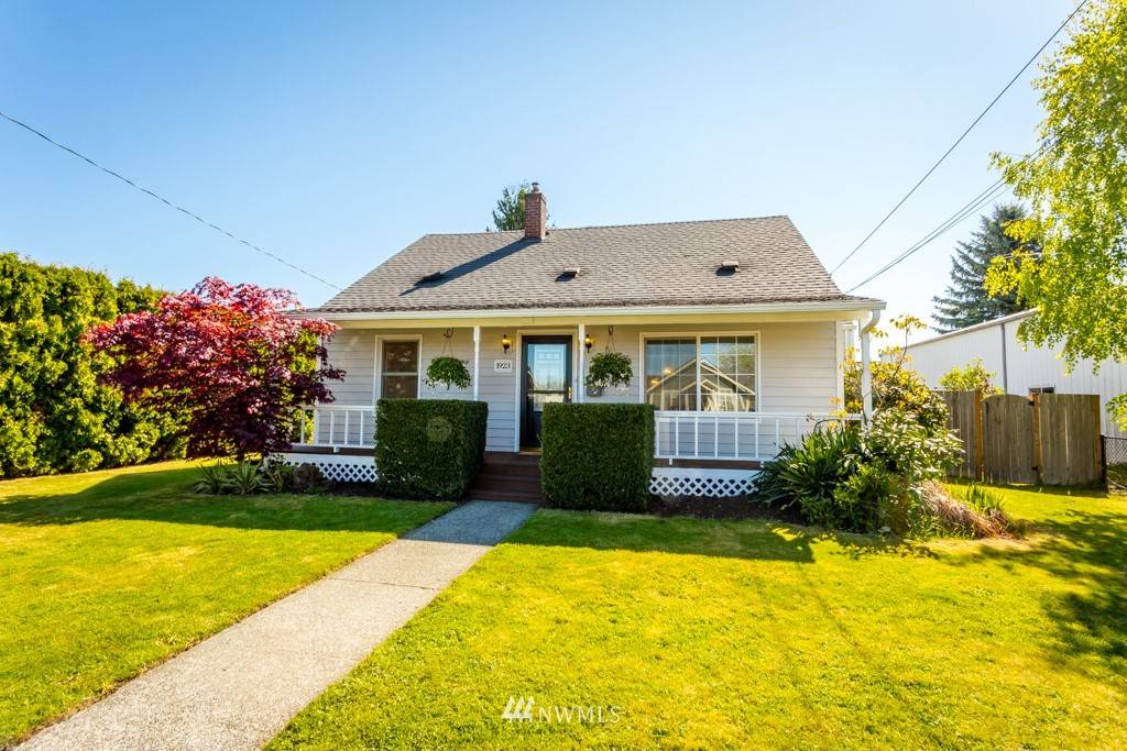 Enumclaw, WA 98022,1923 Pioneer ST