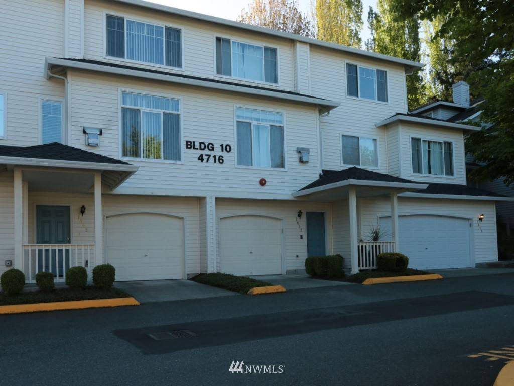 Auburn, WA 98092,4716 Mill Pond DR SE #1002