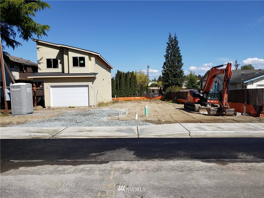 Burien, WA 98166,14424 11th Ave SW