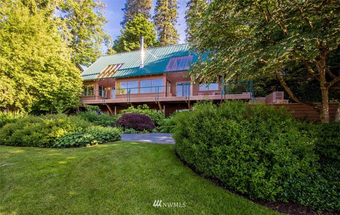 Bainbridge Island, WA 98110,5790 Packard LN NE