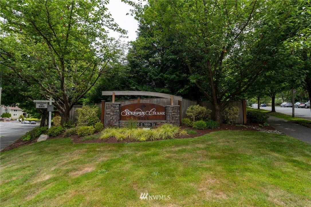 Renton, WA 98055,1500 S 18th St #N201