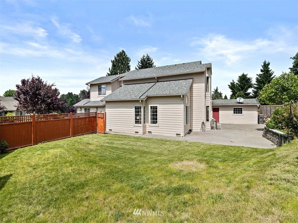 Renton, WA 98055,944 S 32 nd PL