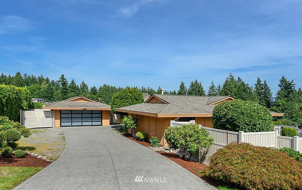 Bellevue, WA 98008,456 173rd PL NE