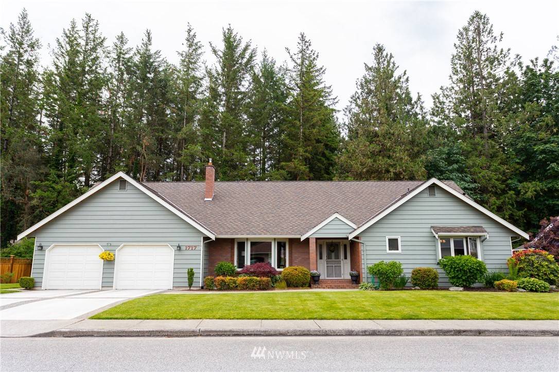 Lynden, WA 98264,1717 Village DR
