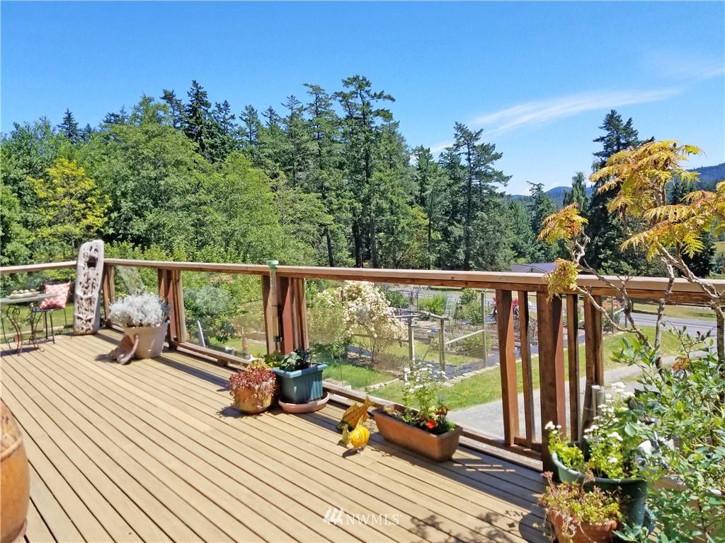 Orcas Island, WA 98245,2882 Crow Valley RD