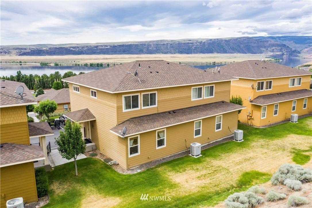 Quincy, WA 98848,23215 Sunserra LOOP NW #B38