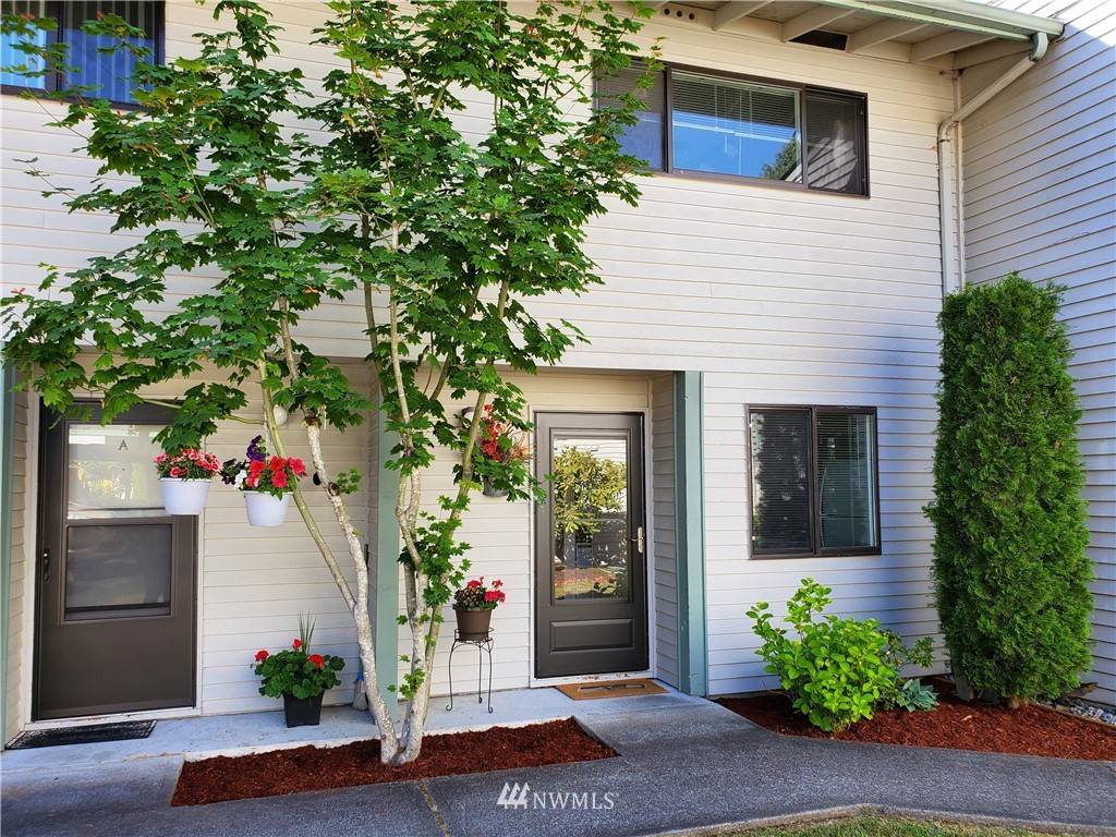 University Place, WA 98467,9725 Bristonwood DR W #2-B