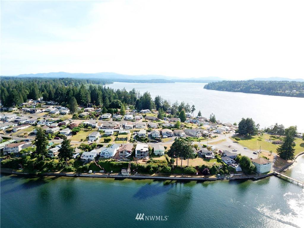 Olympia, WA 98502,2609 Island DR NW