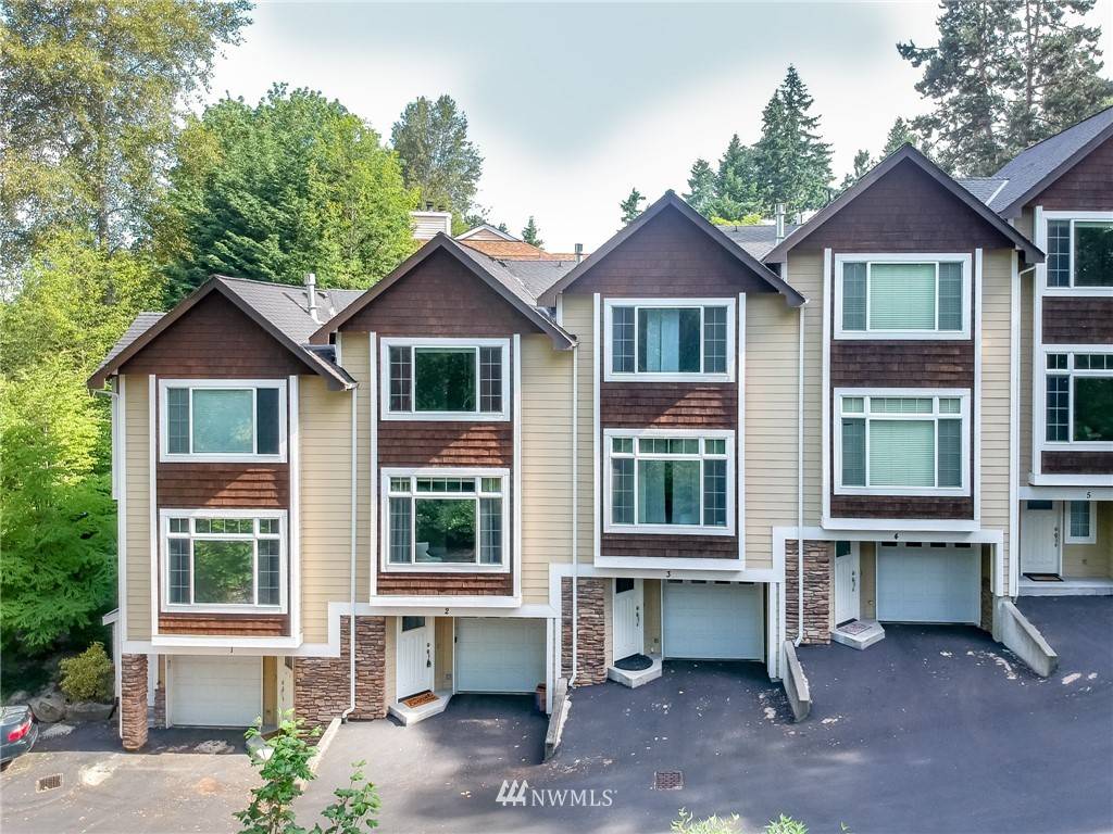 Bellevue, WA 98005,2802 118th AVE SE #2