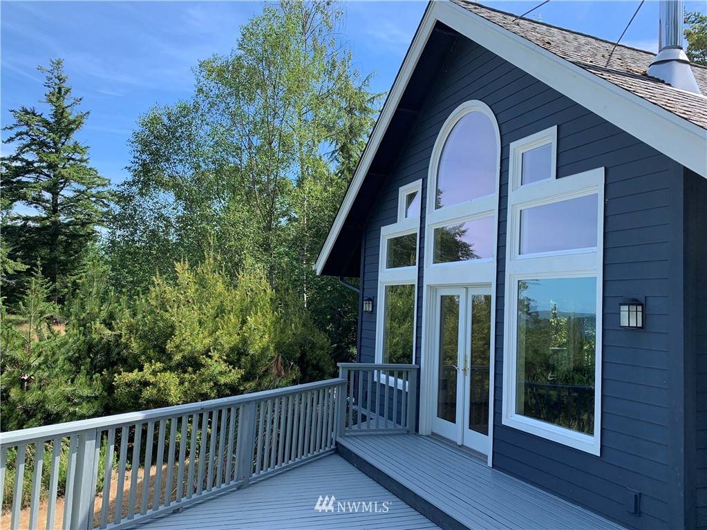 Orcas Island, WA 98245,128 High Bluff RD