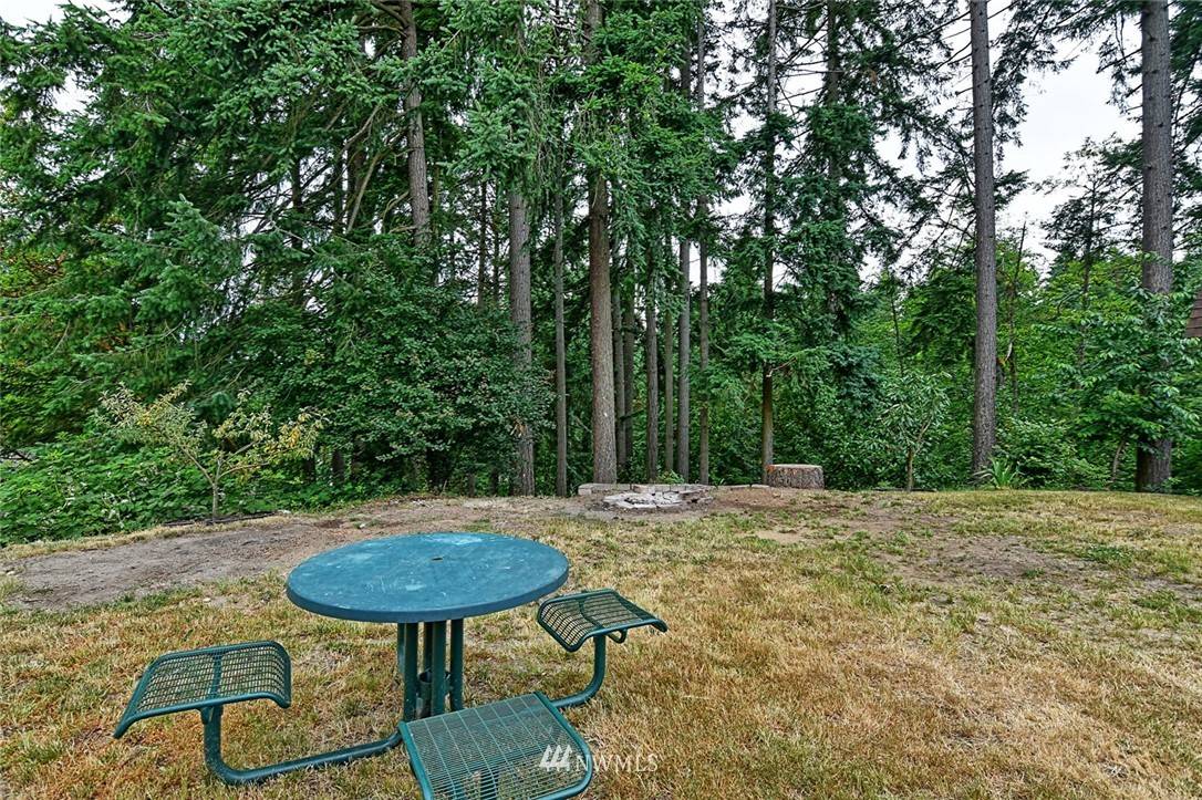 Mountlake Terrace, WA 98043,22902 63rd AVE W