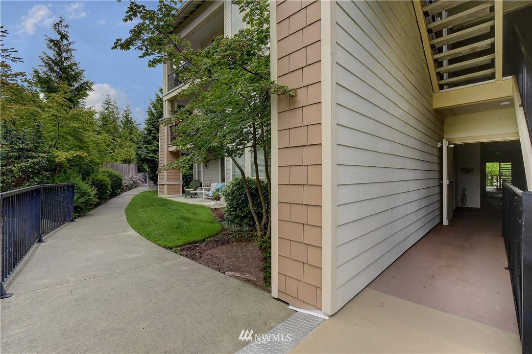 Lynnwood, WA 98087,15026 40th AVE W #11202