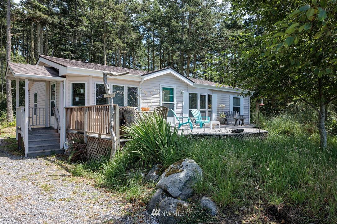 Lopez Island, WA 98261,447 Wren RD