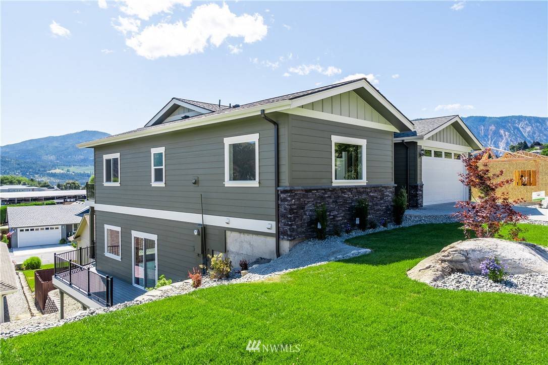 Manson, WA 98831,306 Village DR