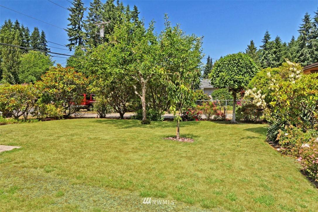 Edmonds, WA 98020,22519 95th PL W