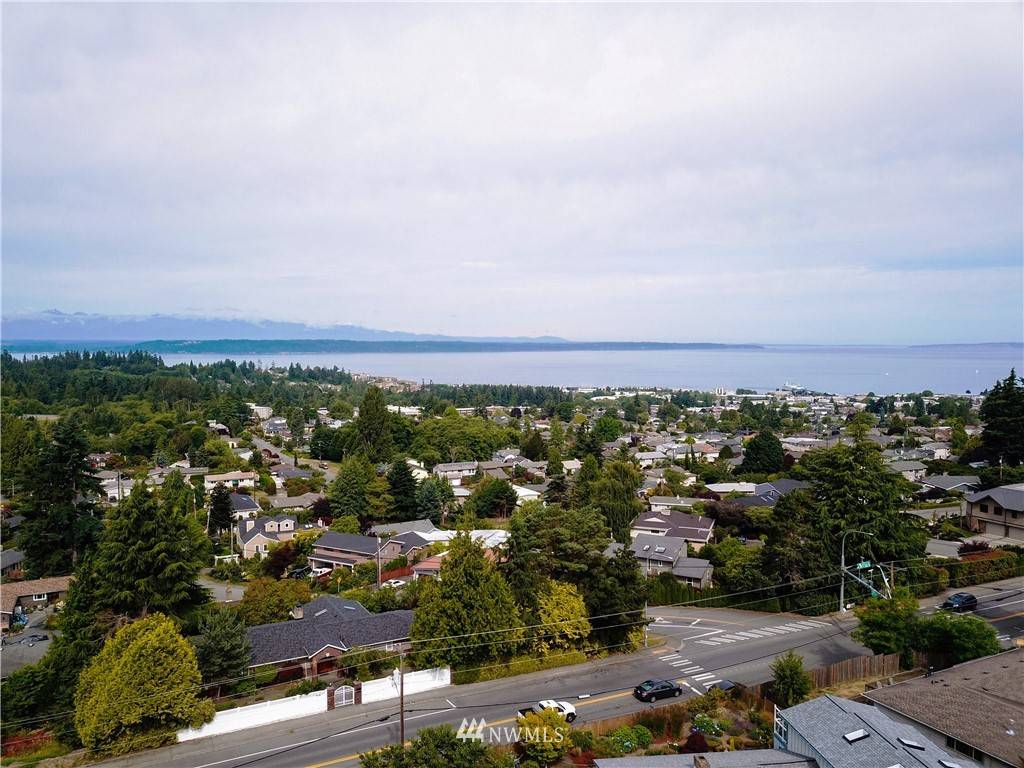 Edmonds, WA 98020,22025 99th PL W