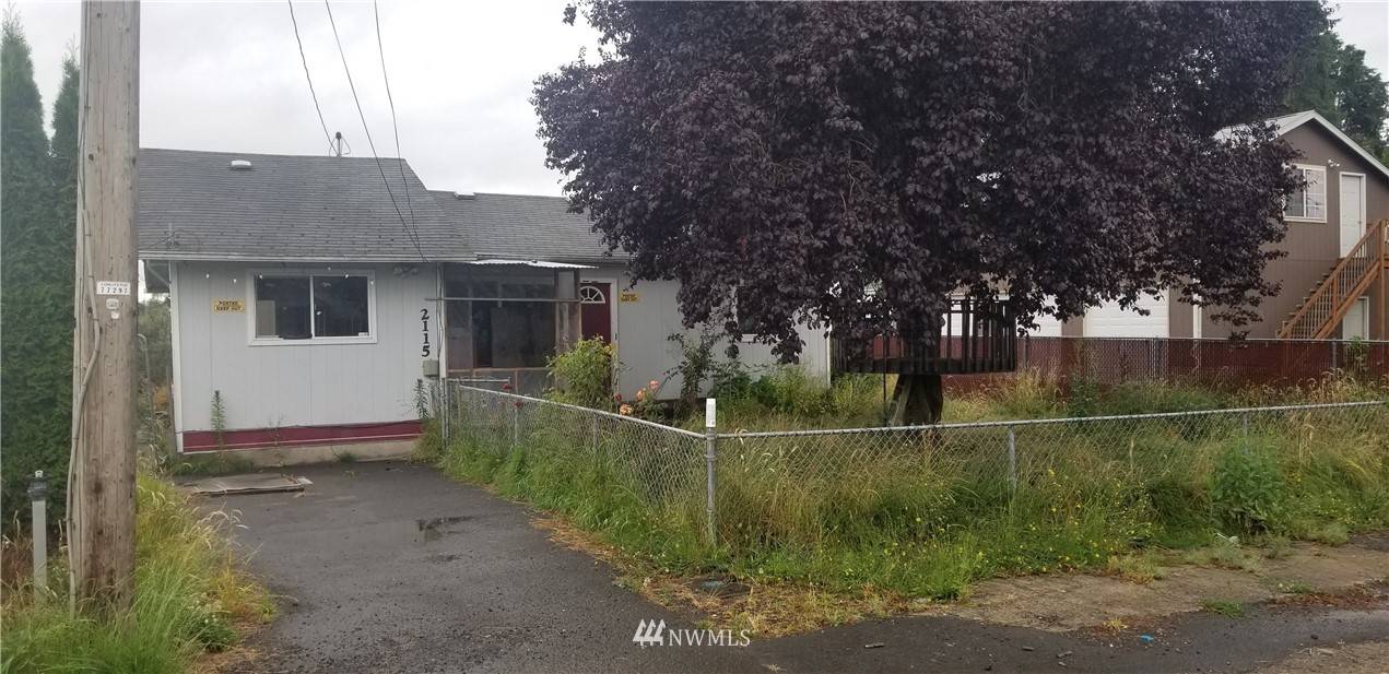 Kelso, WA 98626,2115 Clinton ST