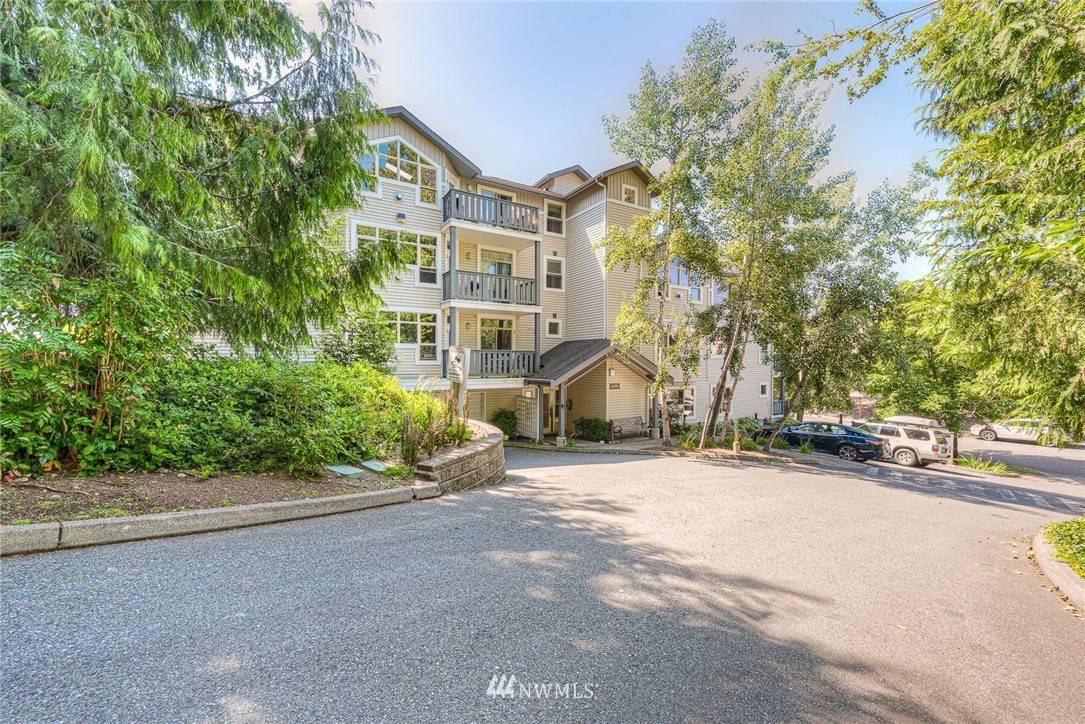 Seattle, WA 98133,11550 Stone Avenue N #302