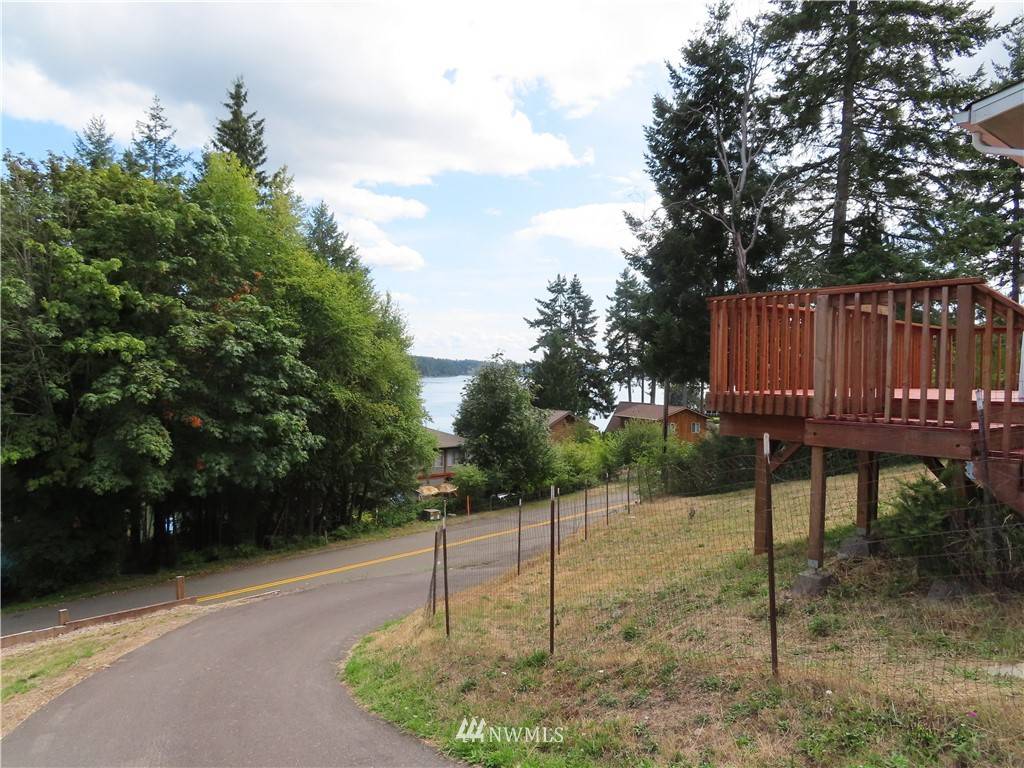 Grapeview, WA 98546,441 E Madrona Pkwy