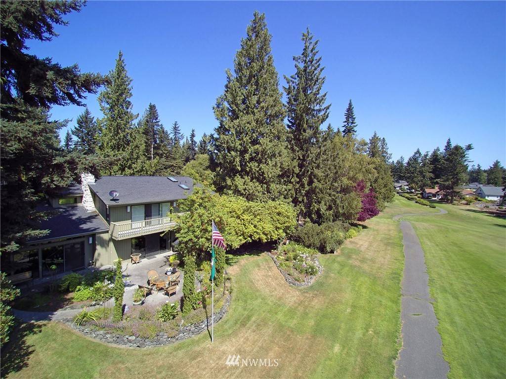 Sequim, WA 98382,121 Fairway PL