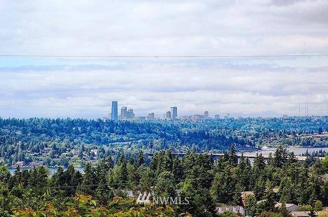 Bellevue, WA 98006,4242 SE Neweport WAY