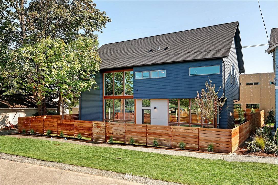 Seattle, WA 98106,1115 SW Webster